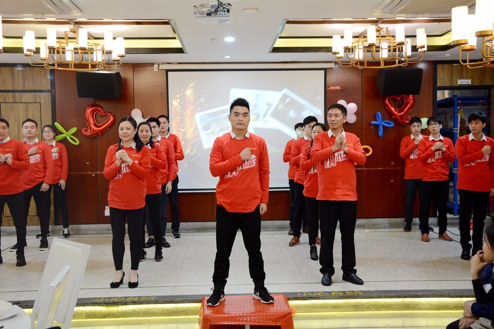 黃宏亮領銜的節目