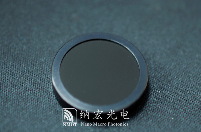 黑玻璃材質鍍膜的帶通濾光片